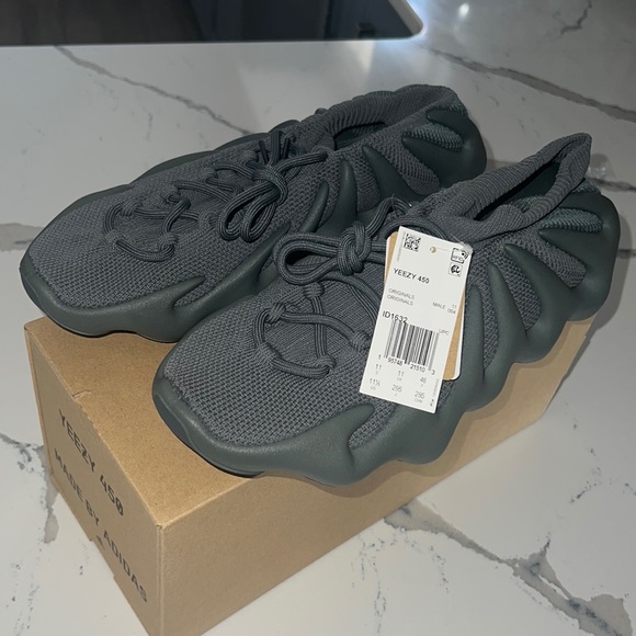 YEEZY 450 - Stone Teal - 11.5 - Picture 1 of 5